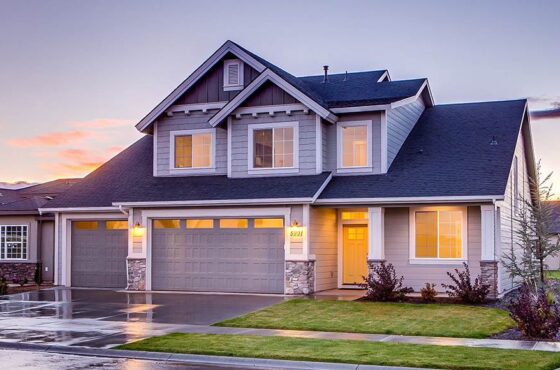 Colorful Small Apartment